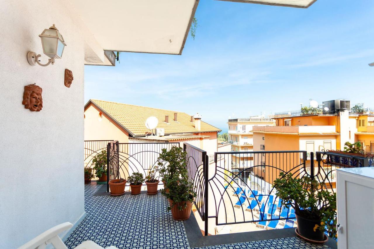 Sirentum Suite Sorrento Exterior photo